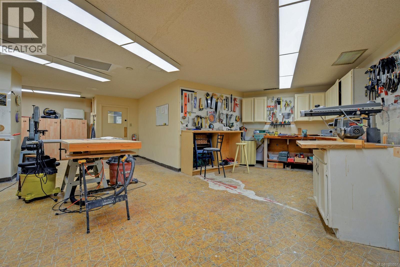 114 225 Belleville St, Victoria, British Columbia  V8V 4T9 - Photo 31 - 1020057