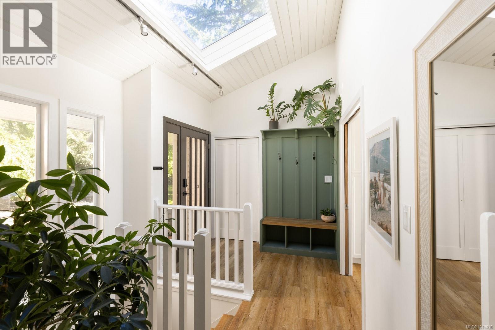 11321 Chalet Rd, North Saanich, British Columbia  V8L 5M1 - Photo 20 - 1019010