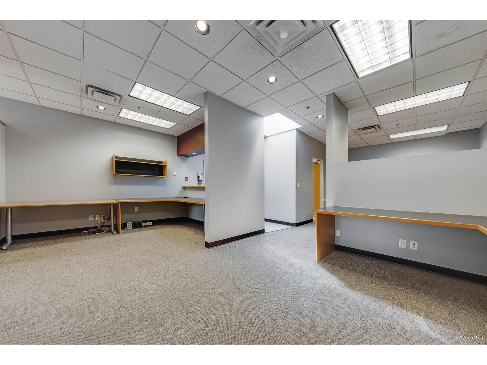 205 15272 Croydon Drive, Surrey, British Columbia  V3Z 0Z5 - Photo 31 - C8073624