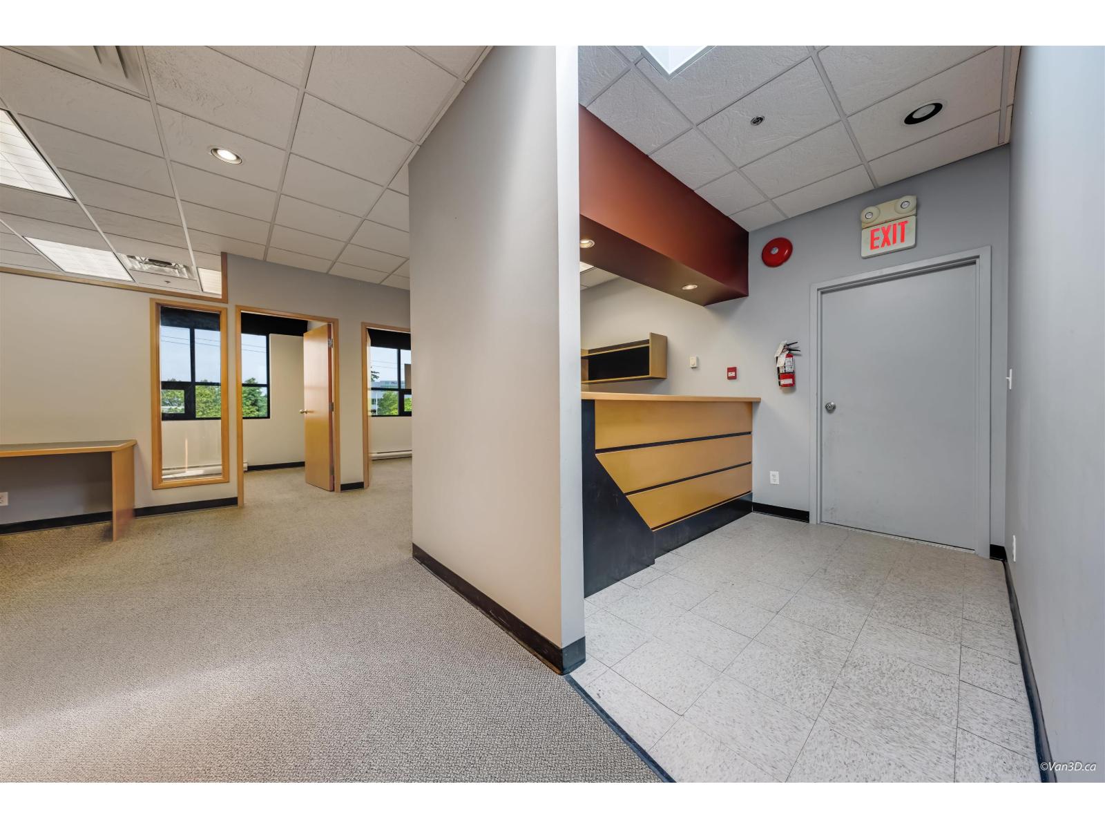 205 15272 Croydon Drive, Surrey, British Columbia  V3Z 0Z5 - Photo 23 - C8073624