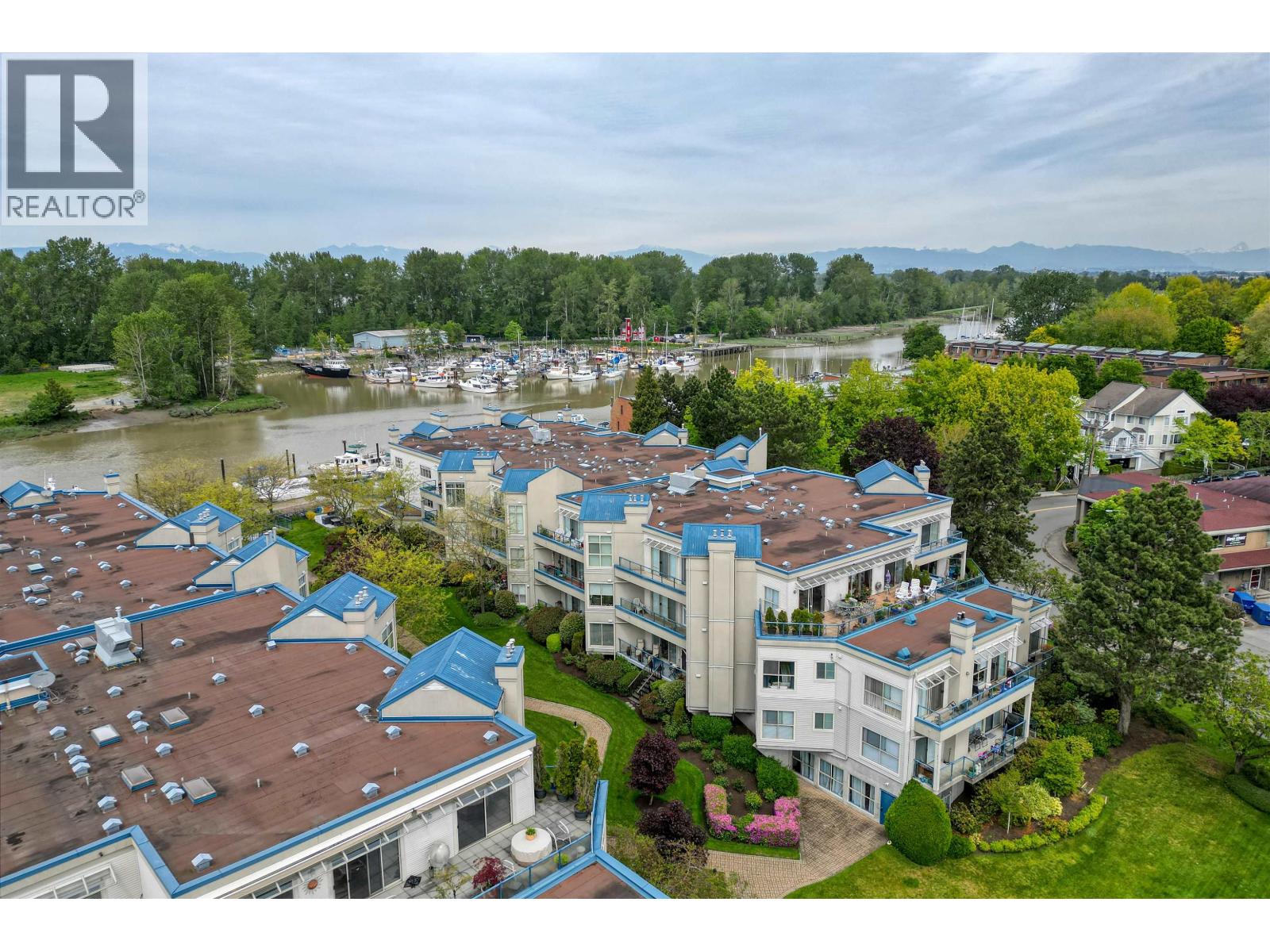 304 4753 W River Road, Ladner, British Columbia V4K 1R9 - Photo 8 - R3058563