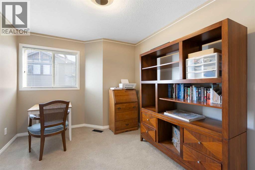 90 Cimarron Trail, Okotoks, Alberta  T1S 2G9 - Photo 28 - A2267796