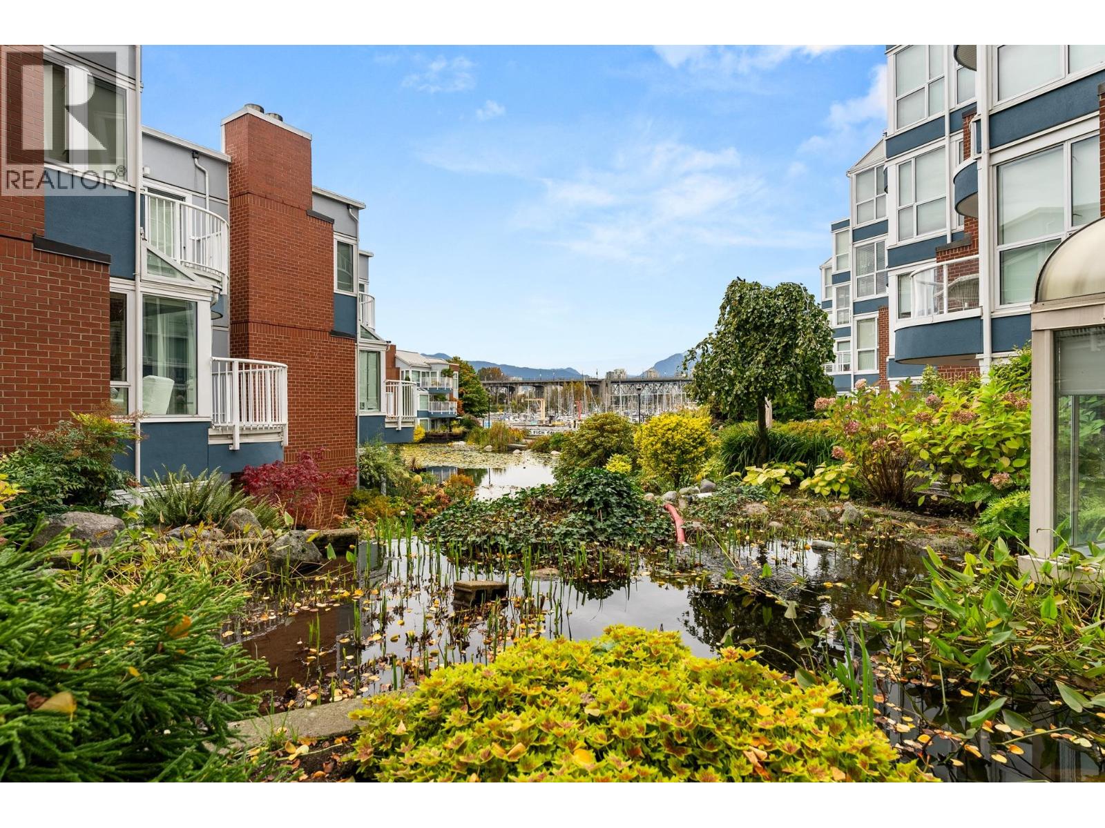 210 1508 Mariner Walk, Vancouver, British Columbia V6J 4X9 - Photo 38 - R3059585