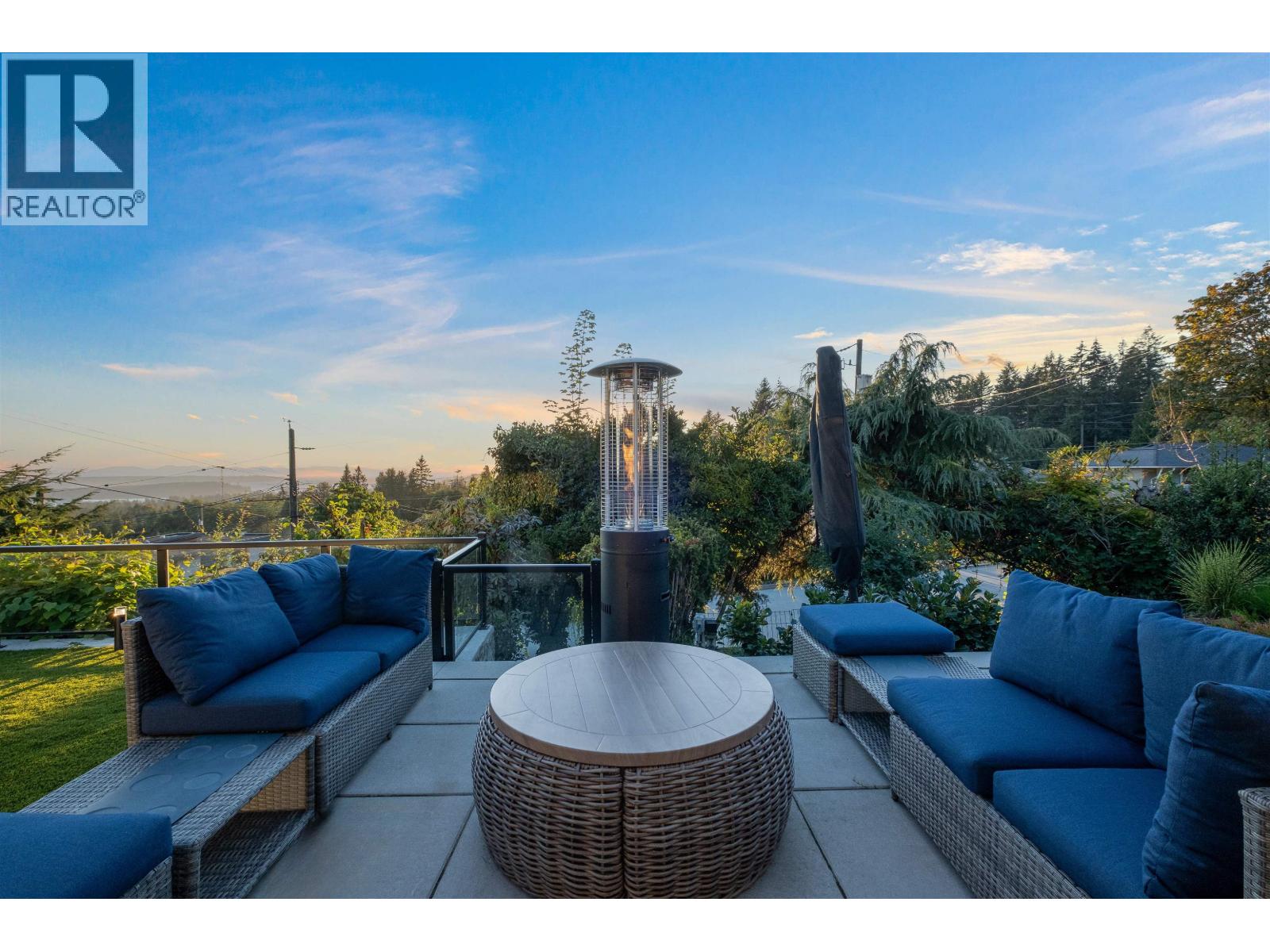 3812 Dalkeith Drive, North Vancouver, British Columbia V7N 3N6 - Photo 19 - R3065444