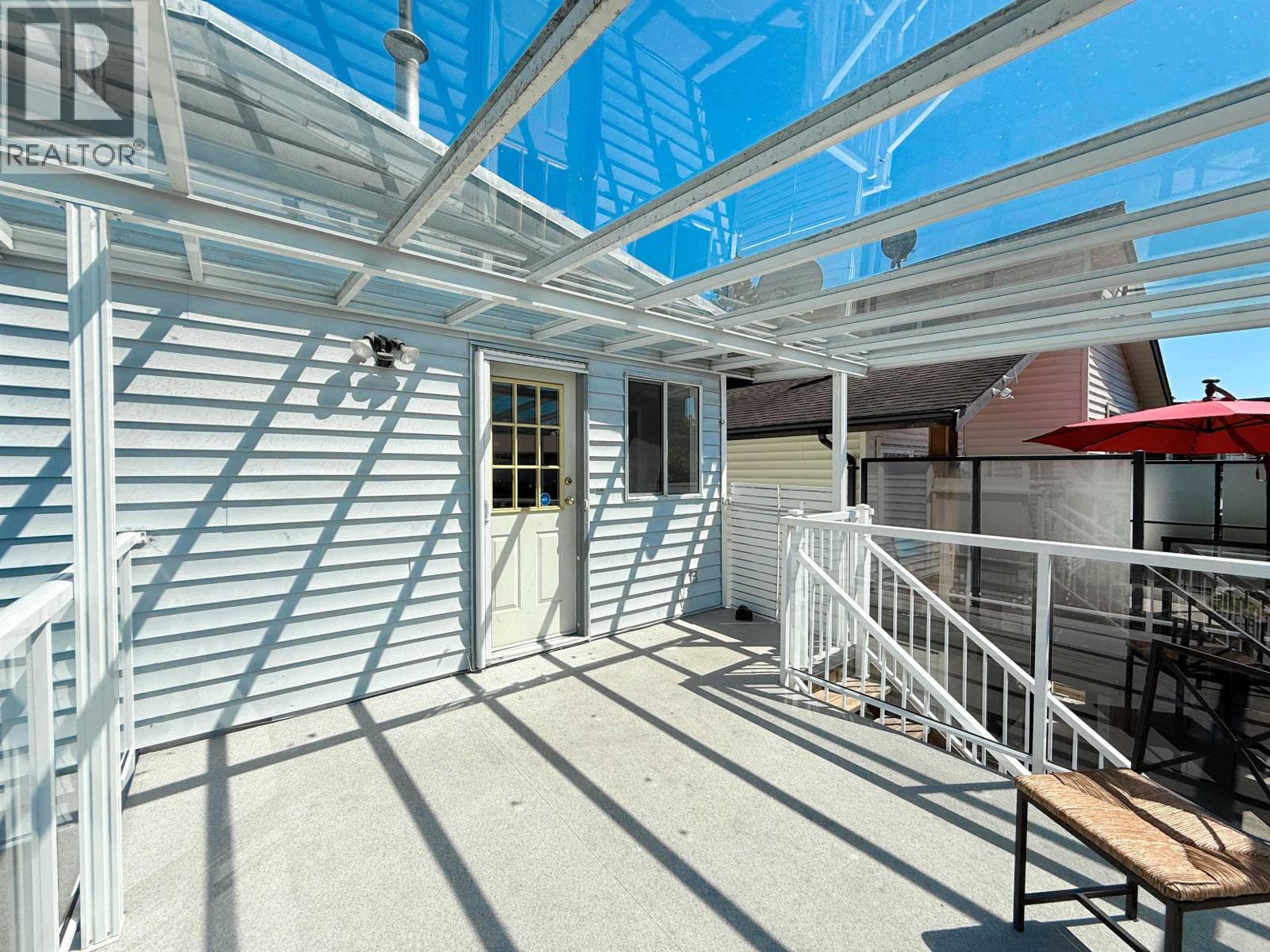 1717 Tatlow Avenue, North Vancouver, British Columbia V7P 3A1 - Photo 15 - R3065447