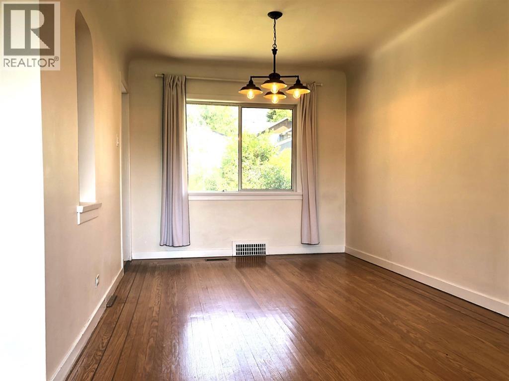 234 W St. James Road, North Vancouver, British Columbia V7N 2P3 - Photo 4 - R3065477