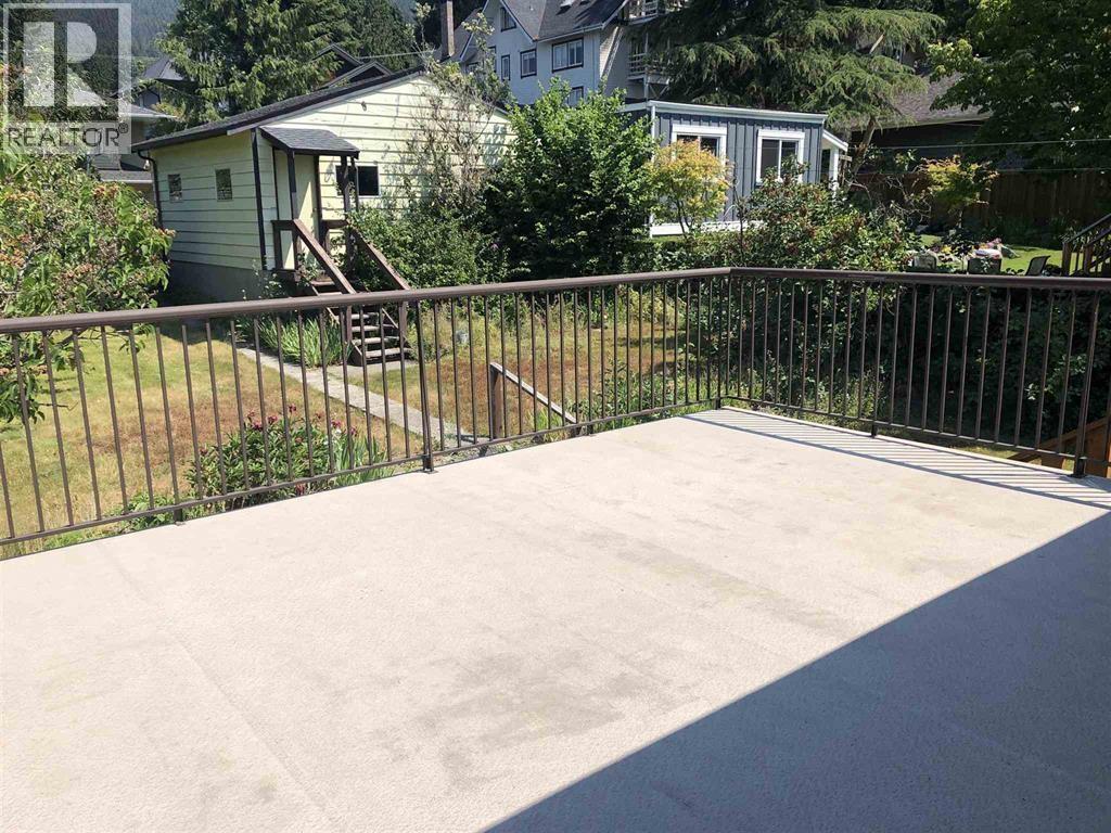 234 W St. James Road, North Vancouver, British Columbia V7N 2P3 - Photo 8 - R3065477