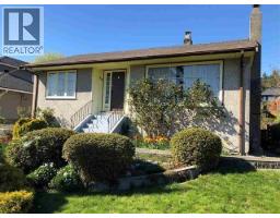 234 W ST. JAMES ROAD, North Vancouver, British Columbia