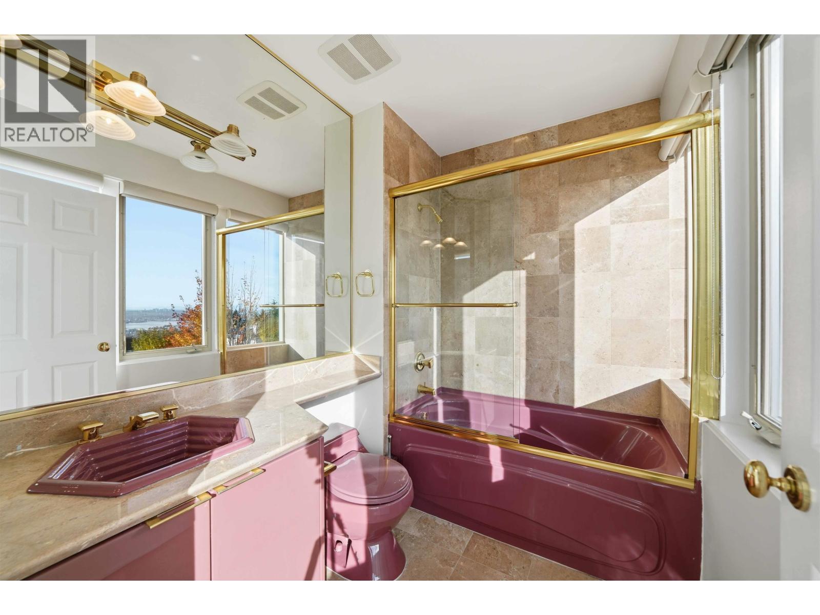 2639 Finch Hill, Vancouver, British Columbia  V7S 3H1 - Photo 13 - R3065464