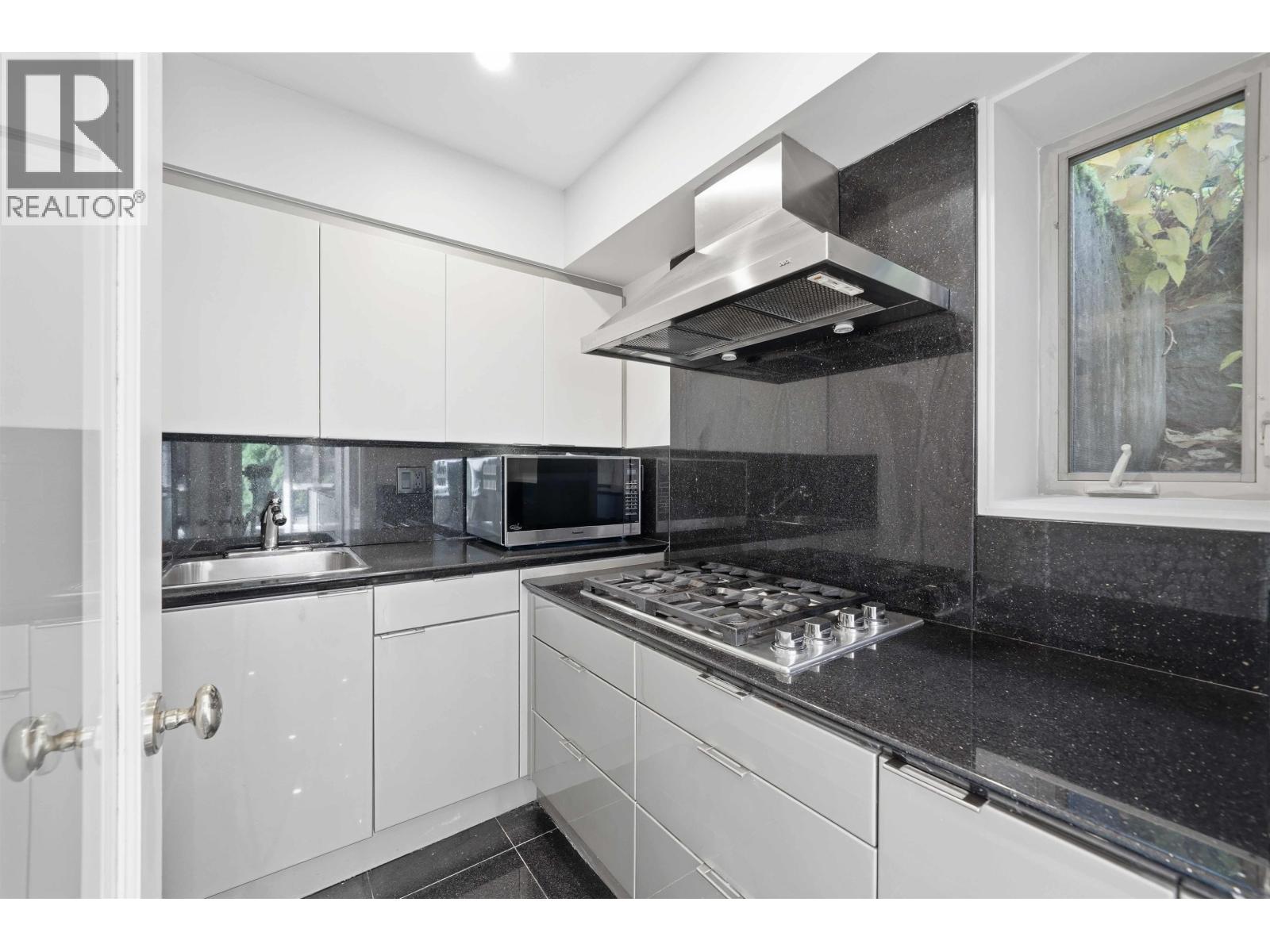 2639 Finch Hill, Vancouver, British Columbia  V7S 3H1 - Photo 21 - R3065464