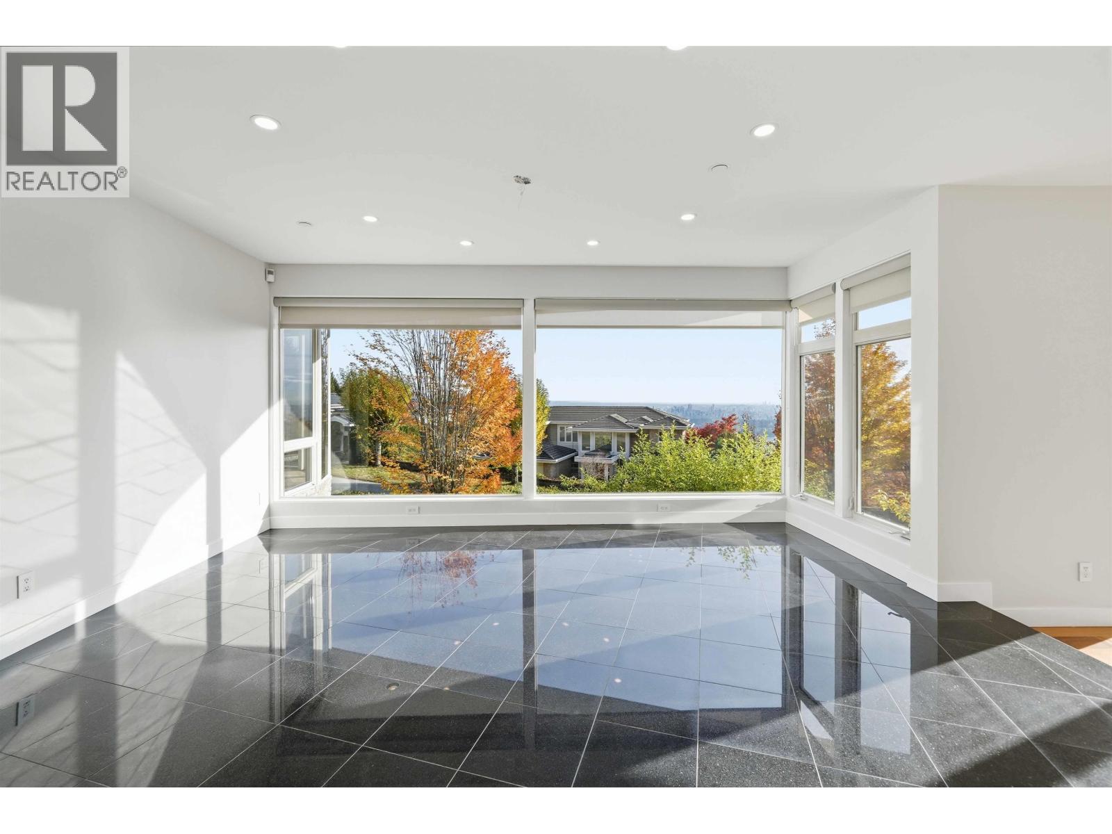 2639 Finch Hill, Vancouver, British Columbia  V7S 3H1 - Photo 24 - R3065464