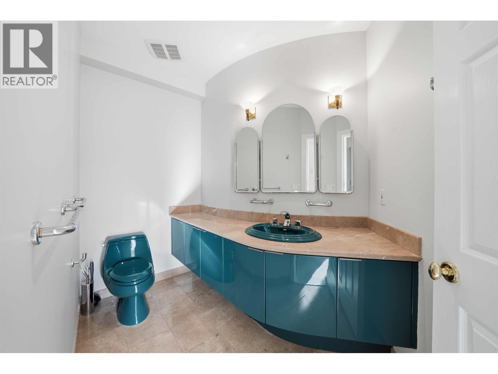 2639 Finch Hill, Vancouver, British Columbia  V7S 3H1 - Photo 32 - R3065464