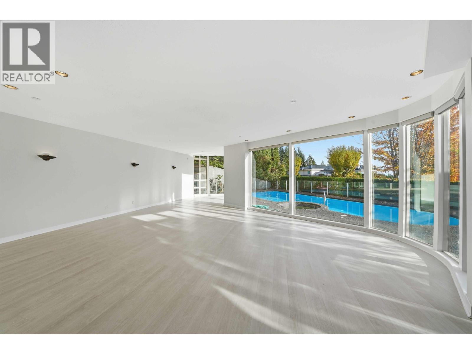 2639 Finch Hill, Vancouver, British Columbia  V7S 3H1 - Photo 37 - R3065464