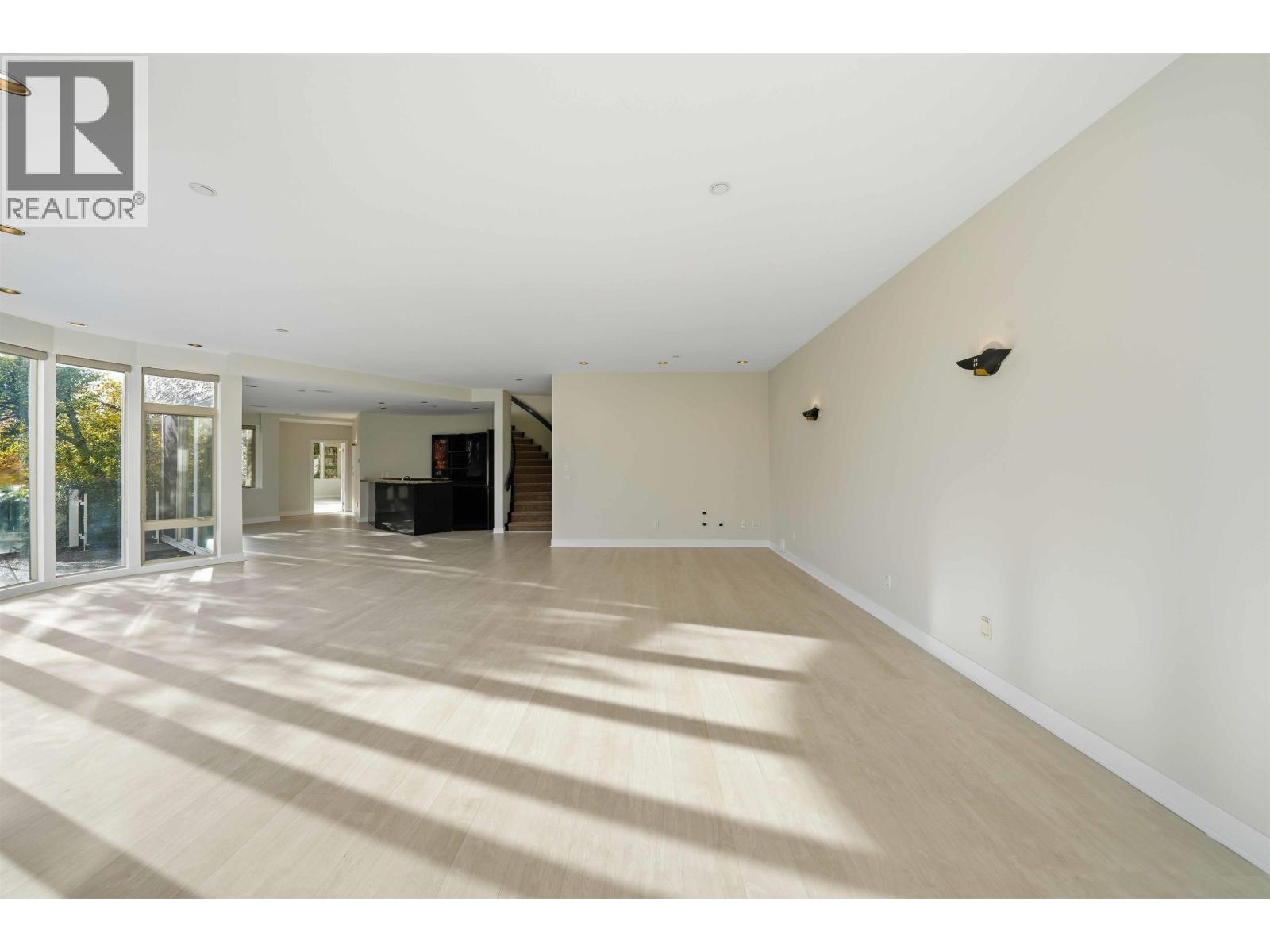 2639 Finch Hill, Vancouver, British Columbia  V7S 3H1 - Photo 38 - R3065464