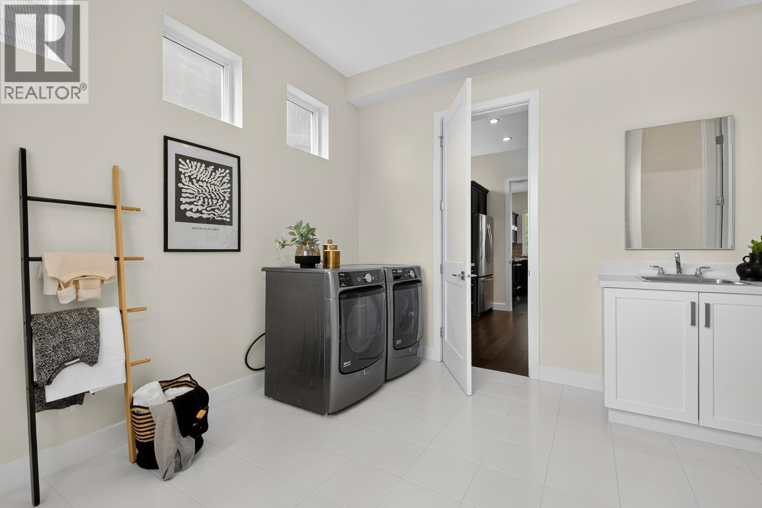 3509 Hadley Wood, Coquitlam, British Columbia  V3E 0K2 - Photo 23 - R3037181