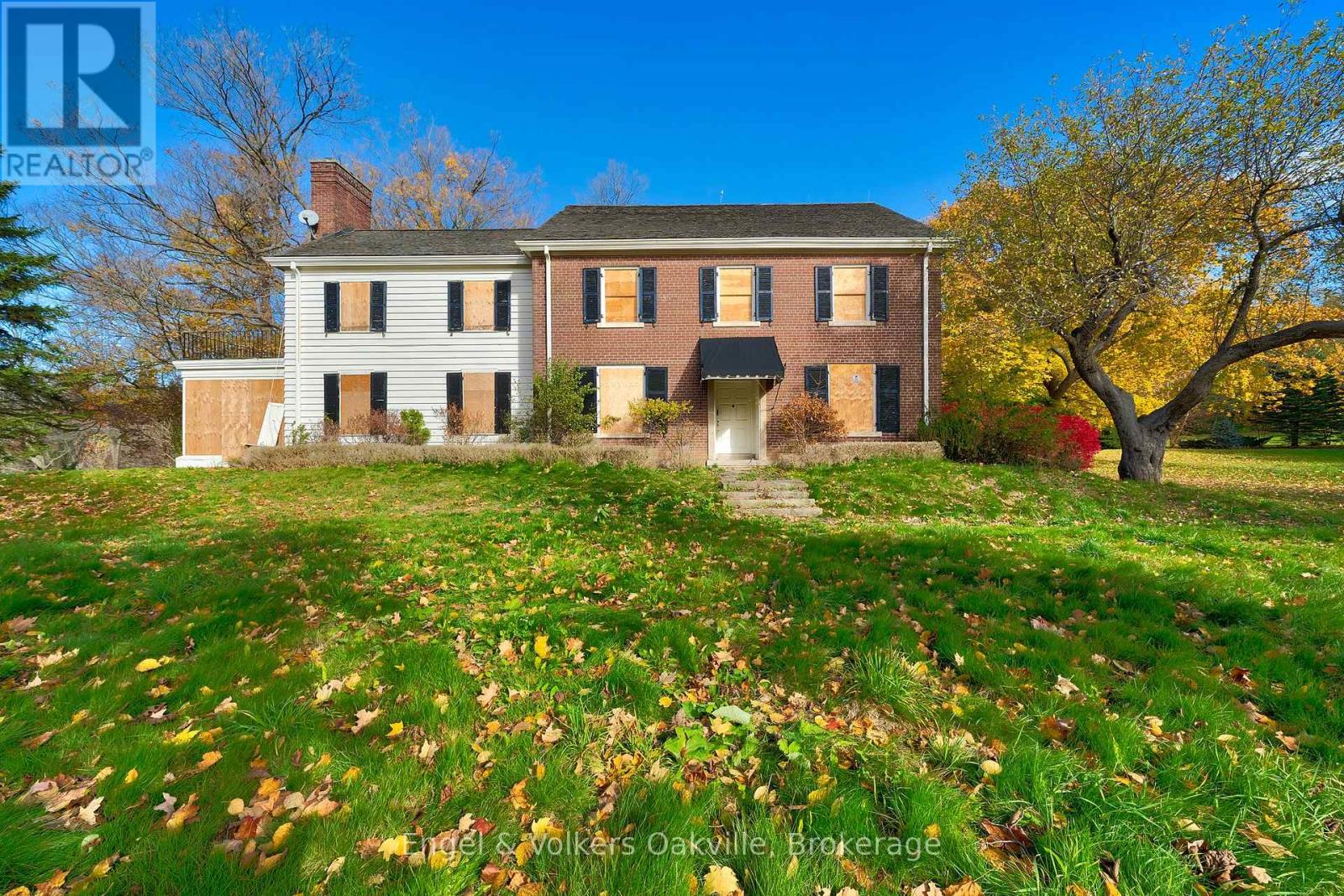 345 Mountain Brow Road, Hamilton, Ontario  L7R 3X5 - Photo 6 - X12515414