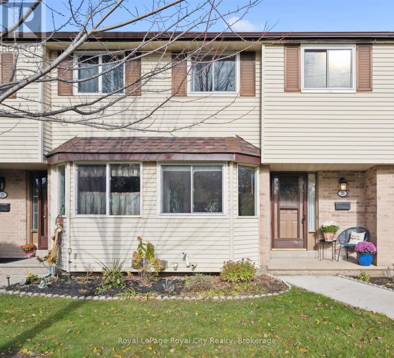 26 - 40 Silvercreek Parkway N, Guelph, Ontario  N1H 7X5 - Photo 2 - X12518424