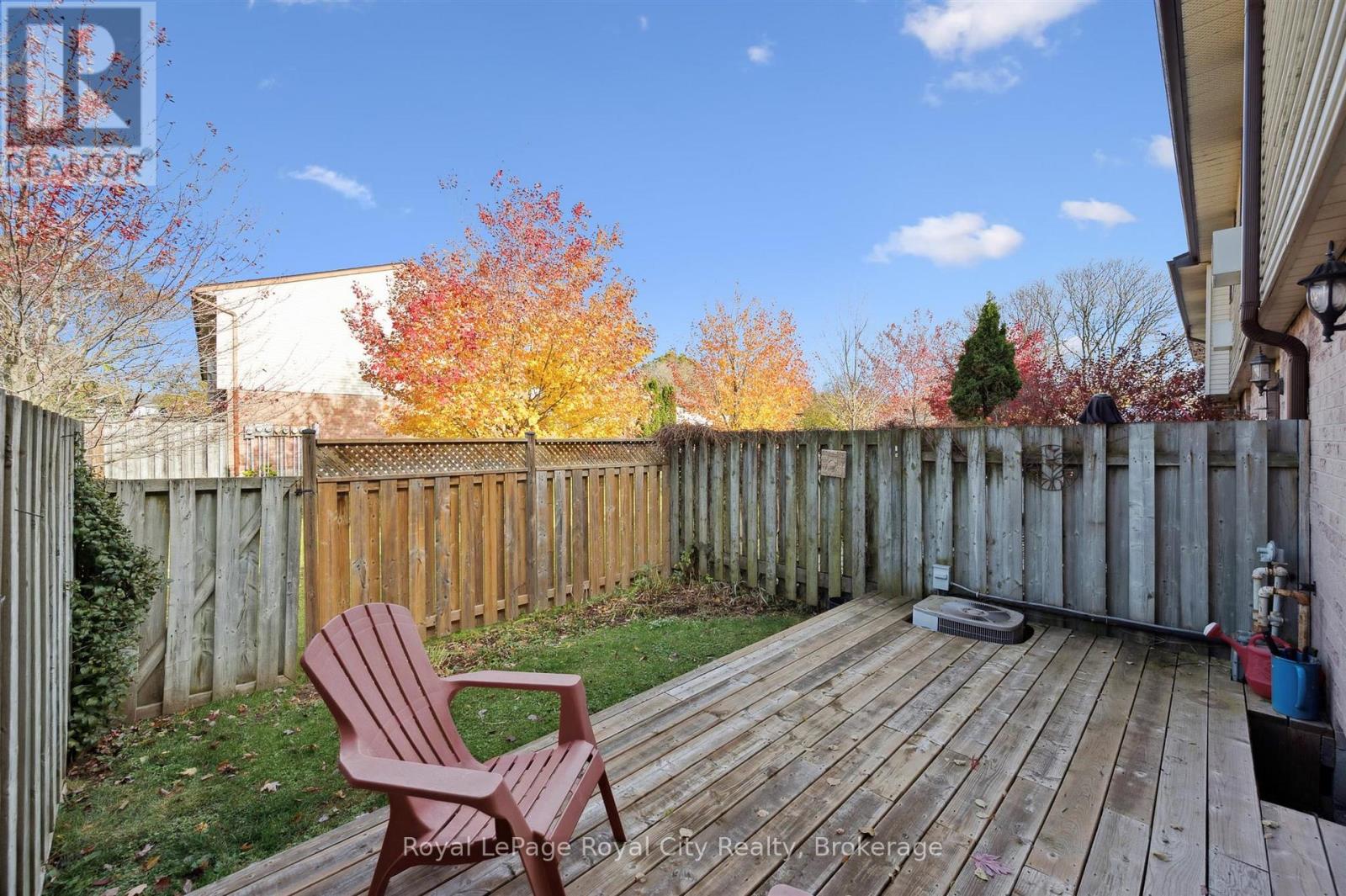 26 - 40 Silvercreek Parkway N, Guelph, Ontario  N1H 7X5 - Photo 32 - X12518424