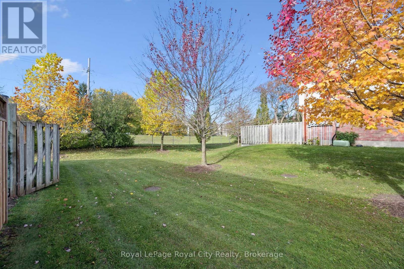 26 - 40 Silvercreek Parkway N, Guelph, Ontario  N1H 7X5 - Photo 36 - X12518424