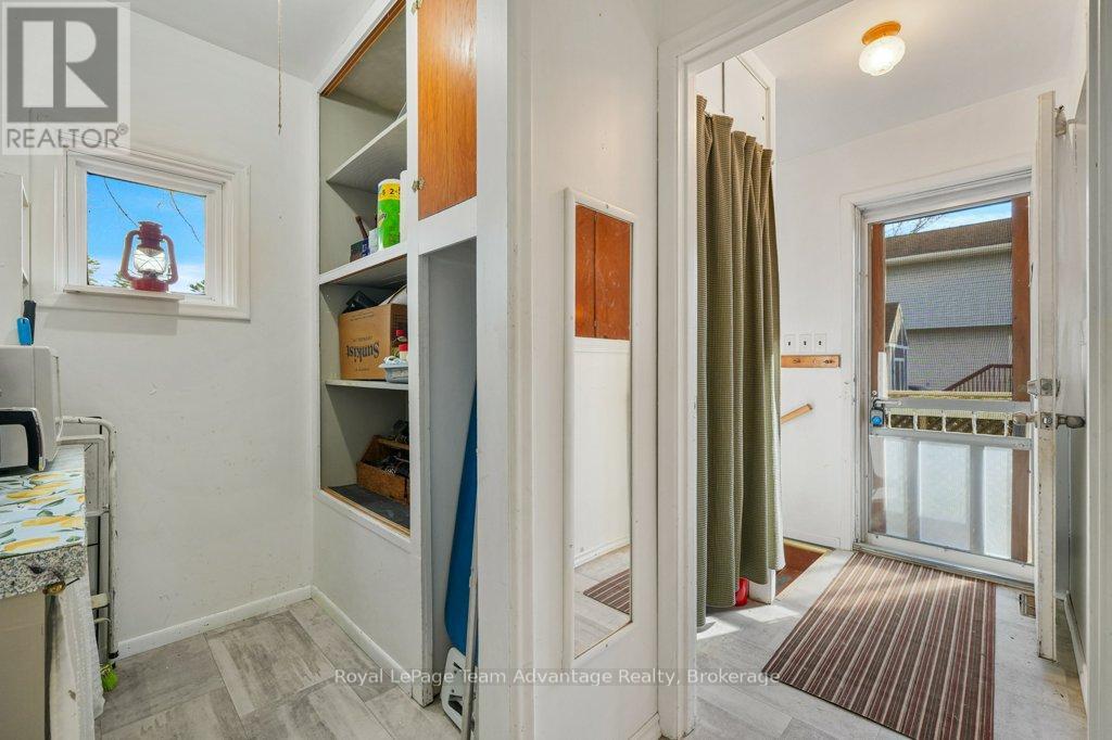 9 Hillcrest Avenue, Parry Sound, Ontario  P2A 1L5 - Photo 24 - X12518426