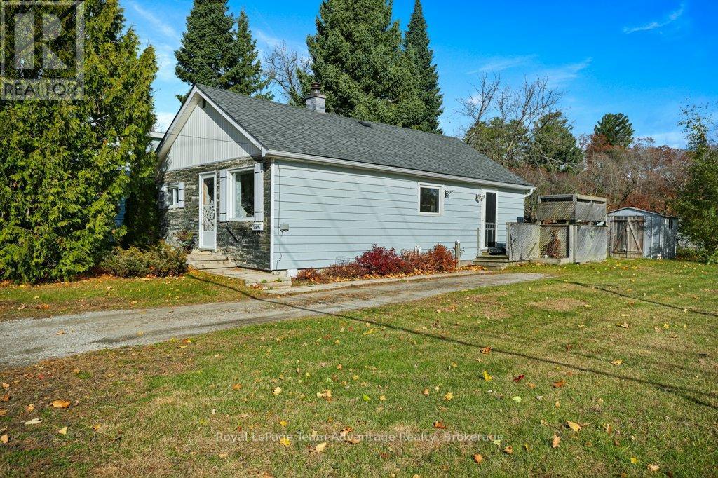 9 Hillcrest Avenue, Parry Sound, Ontario  P2A 1L5 - Photo 25 - X12518426