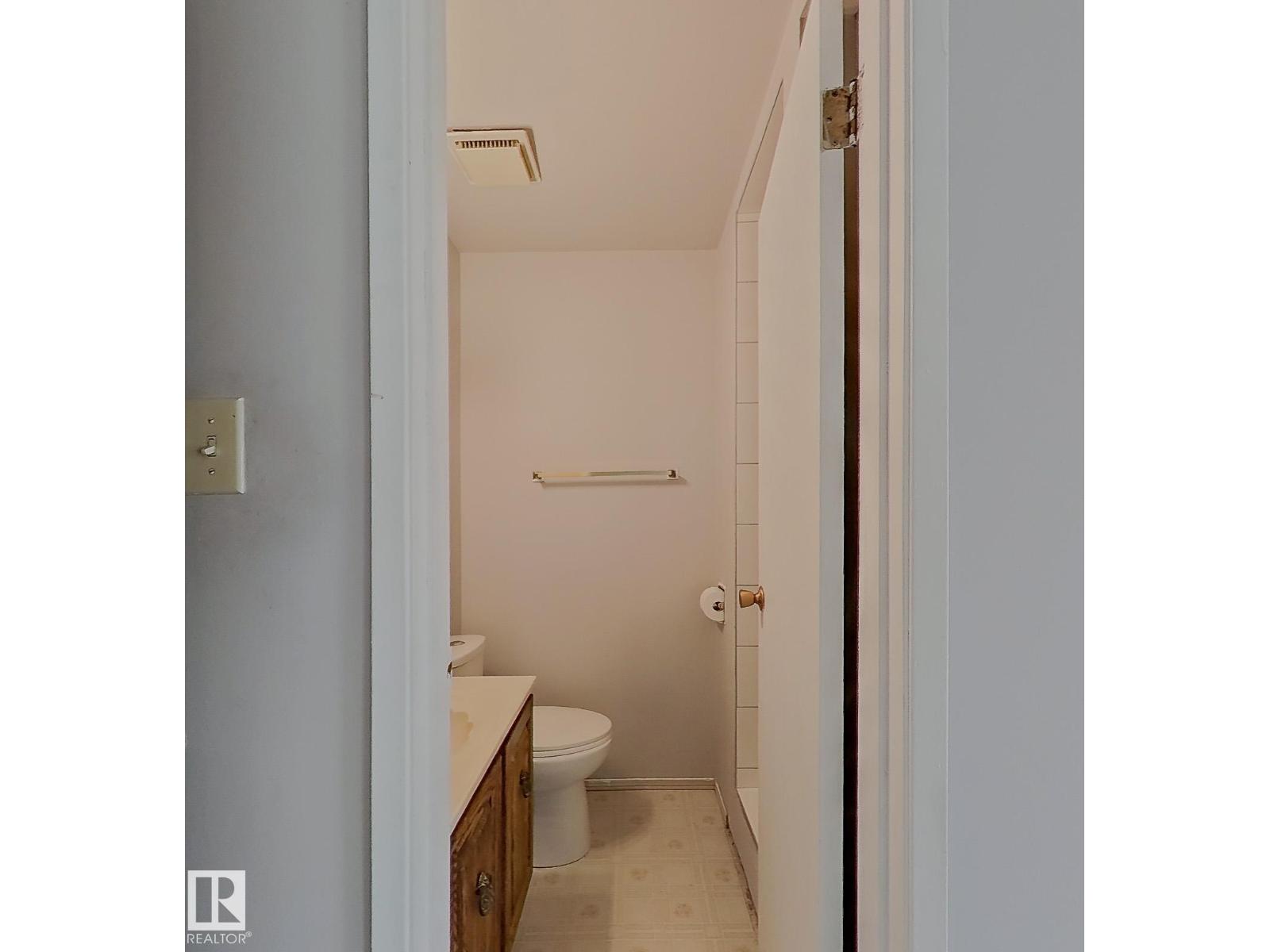 1353 39 St Nw, Edmonton, Alberta  T6L 2M6 - Photo 12 - E4464946