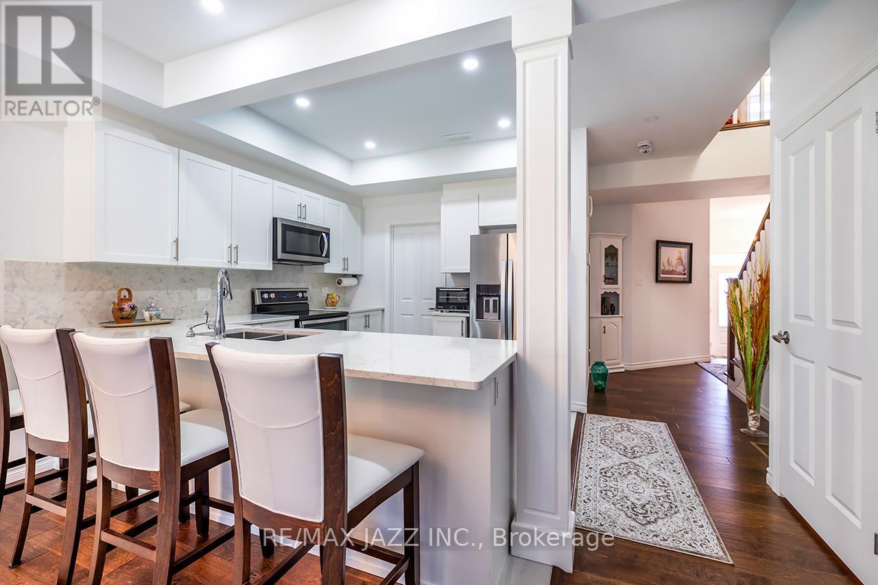 10 Thomas Bird Street, Clarington, Ontario L1C 7C9 - Photo 15 - E12515780