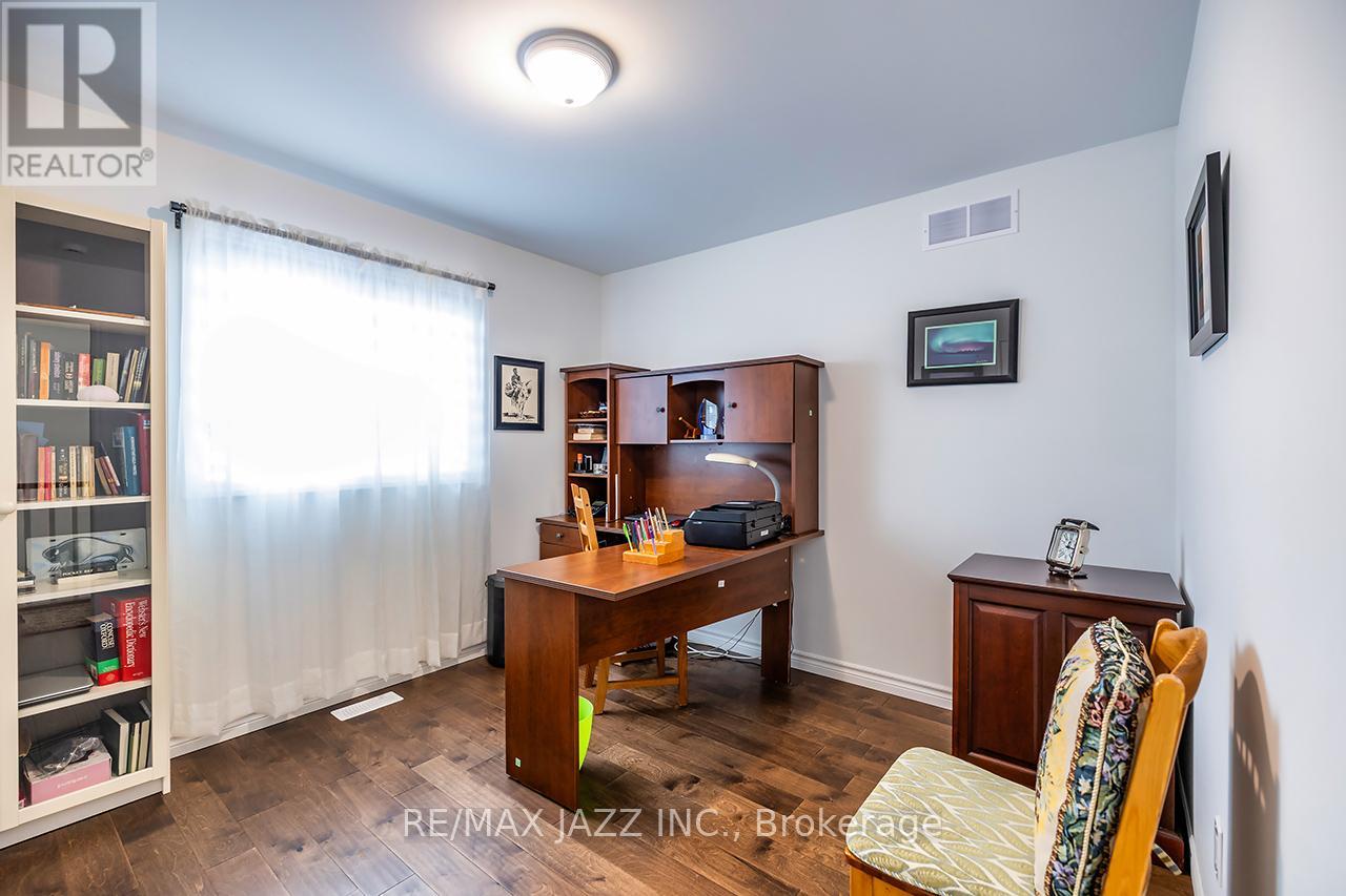 10 Thomas Bird Street, Clarington, Ontario L1C 7C9 - Photo 41 - E12515780