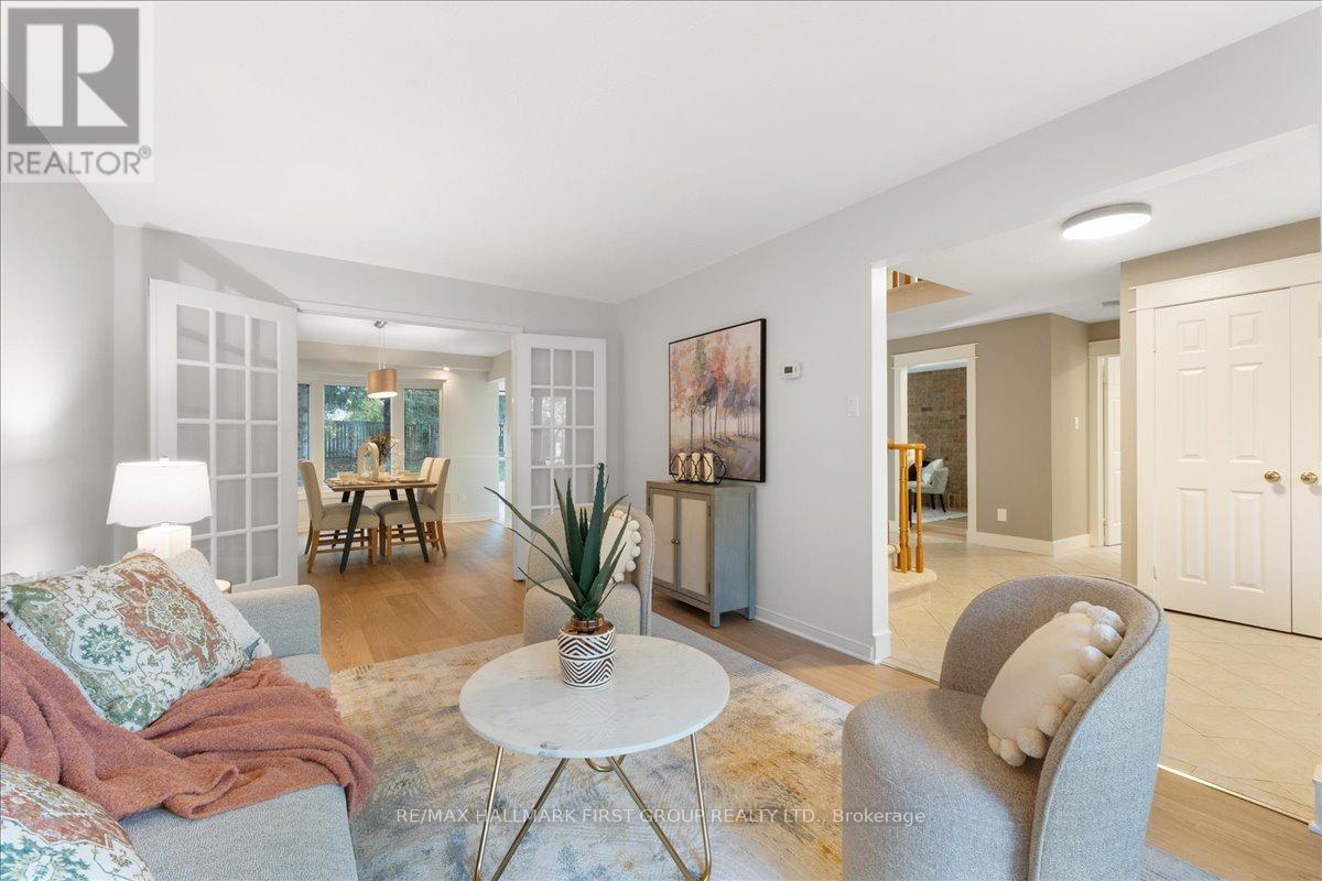 1239 Fieldstone Circle, Pickering, Ontario  L1X 1B9 - Photo 4 - E12512784