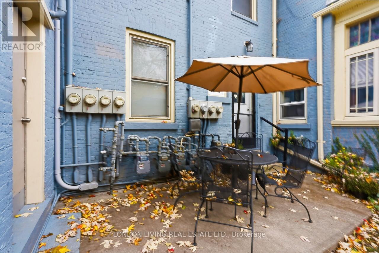 3 - 49 Ridout Street S, London South, Ontario  N6C 3W8 - Photo 27 - X12511346