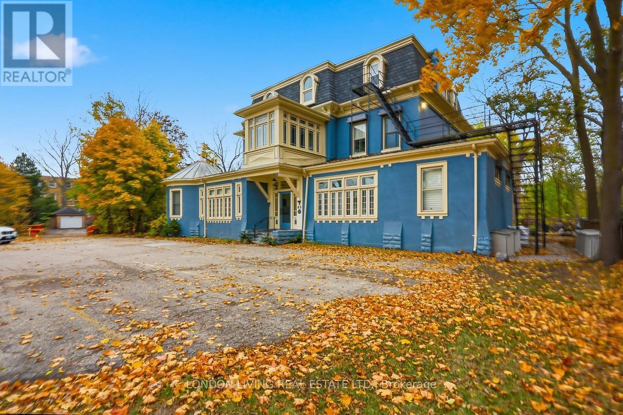 3 - 49 Ridout Street S, London South, Ontario  N6C 3W8 - Photo 31 - X12511346