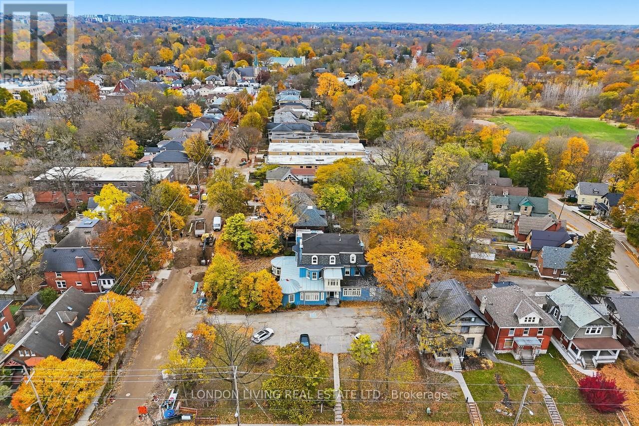 3 - 49 Ridout Street S, London South, Ontario  N6C 3W8 - Photo 41 - X12511346