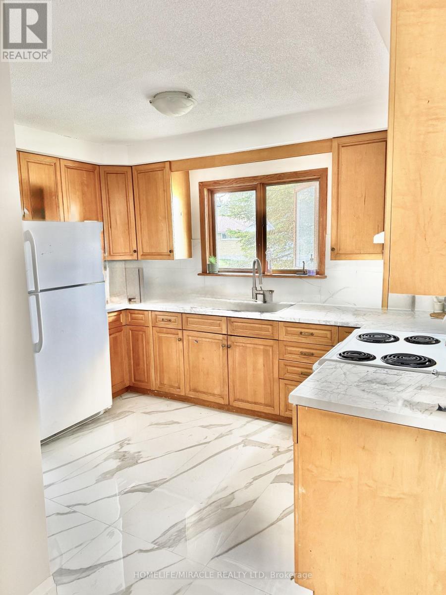 364 Brousseau Avenue, Timmins, Ontario  P4N 5Z1 - Photo 2 - T12325272