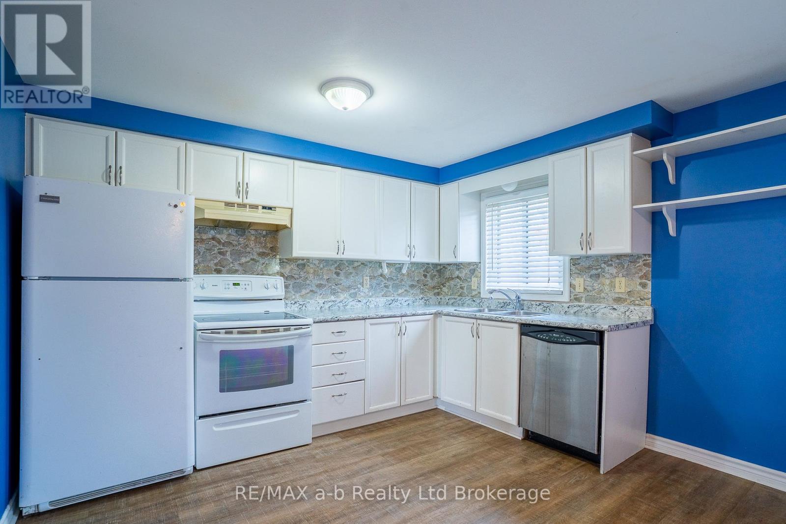 6 - 380 Quarter Town Line, Tillsonburg, Ontario  N4G 5L5 - Photo 13 - X12518328