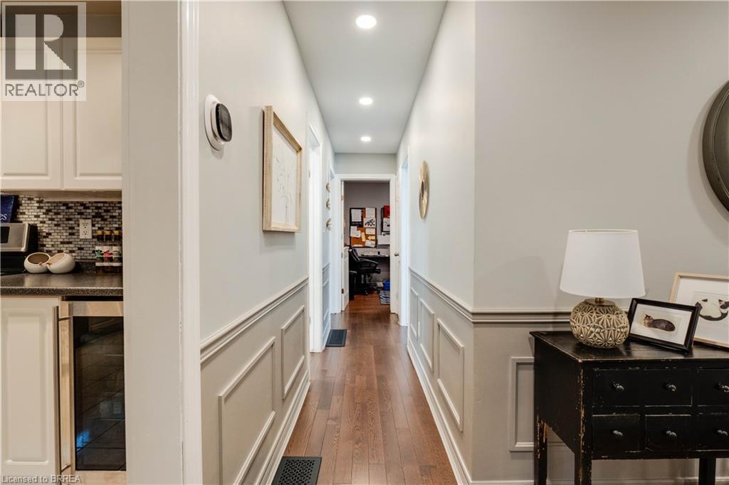 4 Adelaide Avenue, Brantford, Ontario  N3S 7H3 - Photo 12 - 40780603