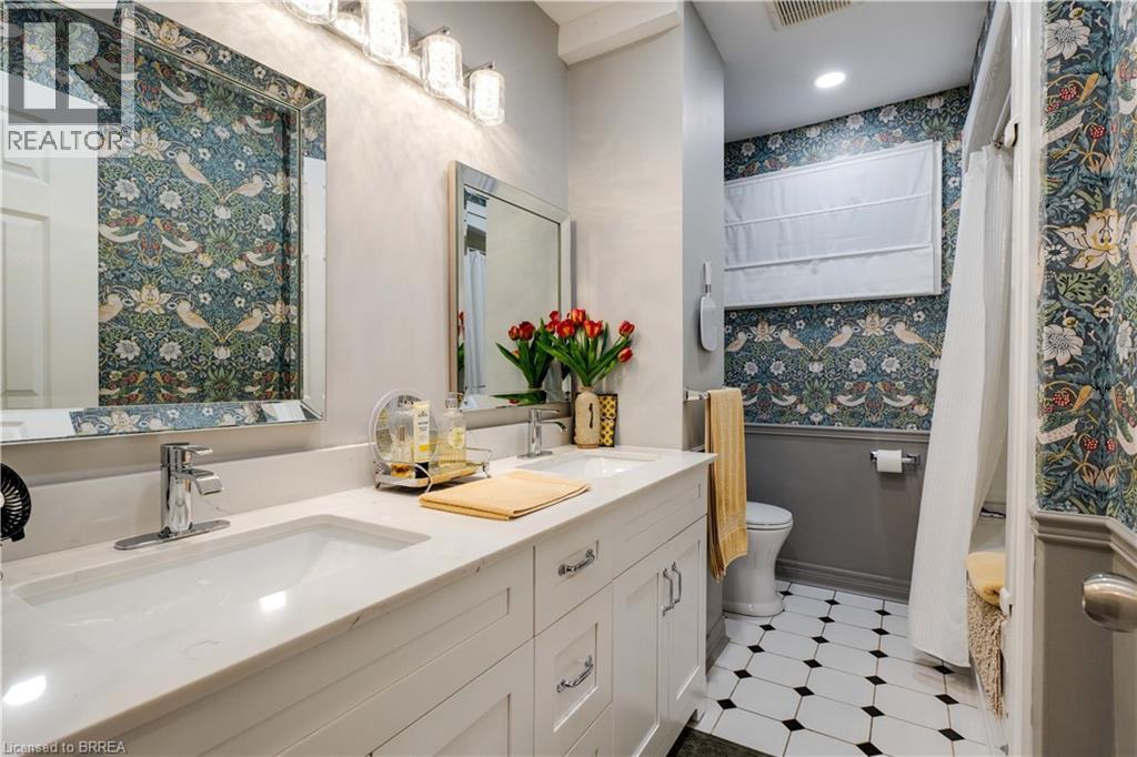 4 Adelaide Avenue, Brantford, Ontario  N3S 7H3 - Photo 13 - 40780603