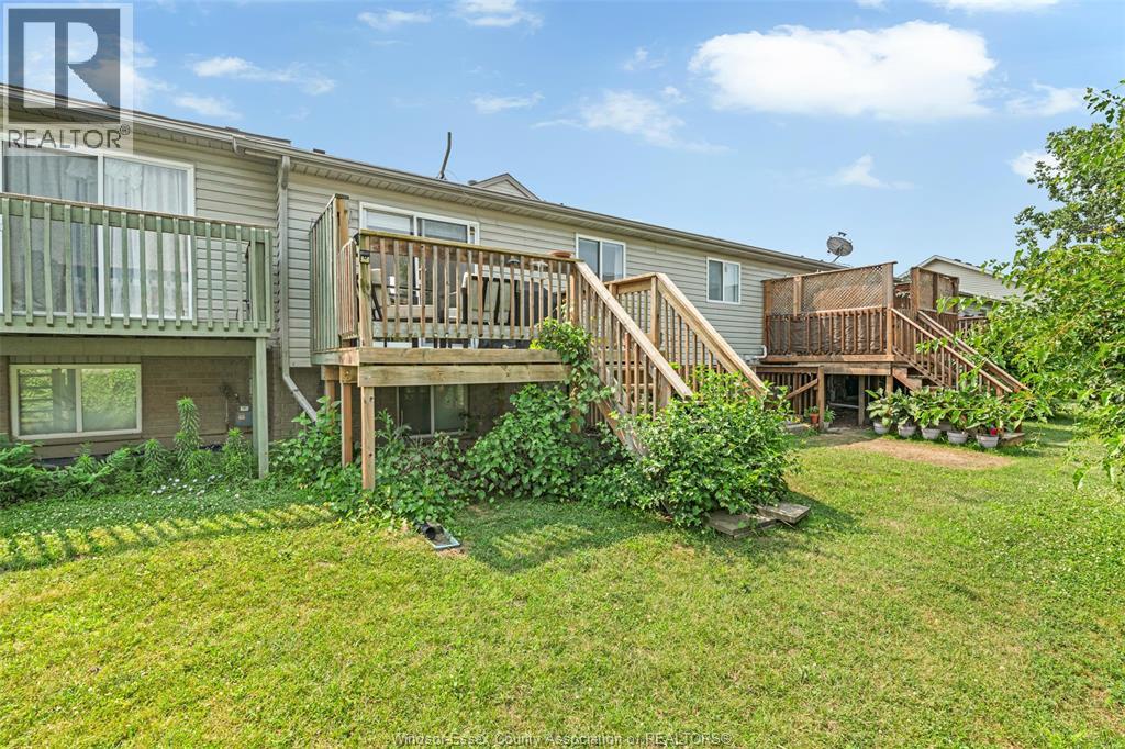 1678 Fieldcrest, Tecumseh, Ontario N8N 4Z8 - Photo 5 - 25028253