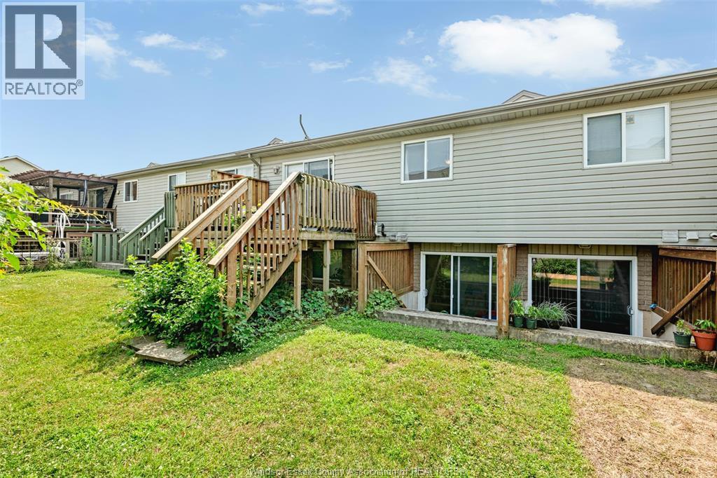 1678 Fieldcrest, Tecumseh, Ontario N8N 4Z8 - Photo 6 - 25028253