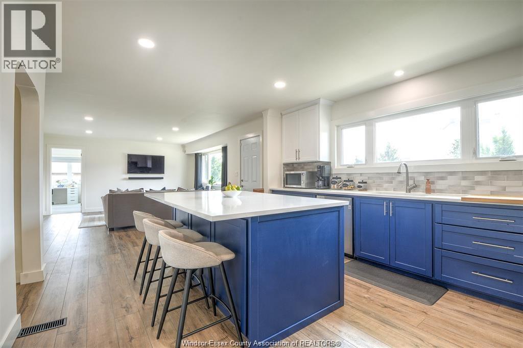 2512 Cadillac, Windsor, Ontario N8W 3Y6 - Photo 4 - 25028245