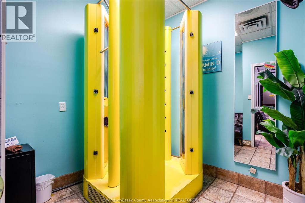 4756 Tecumseh Road, Windsor, Ontario N8T 1B7 - Photo 29 - 25028189