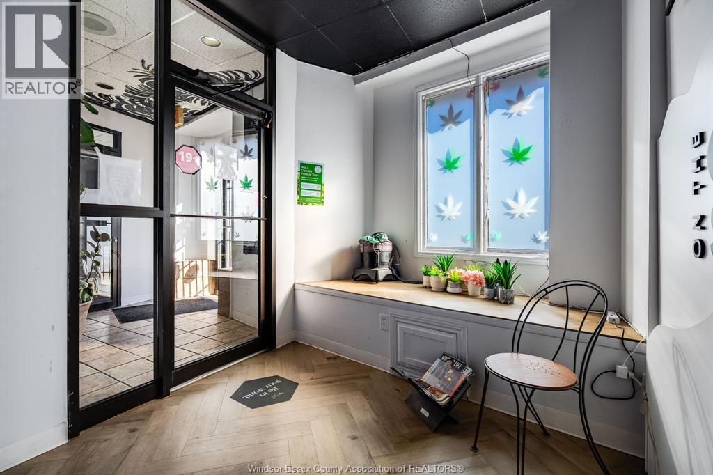 4756 Tecumseh Road, Windsor, Ontario N8T 1B7 - Photo 6 - 25028189