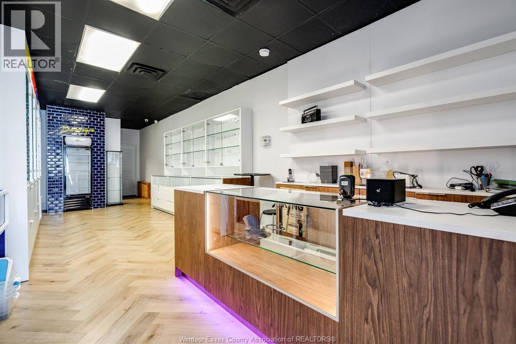 4756 Tecumseh Road, Windsor, Ontario N8T 1B7 - Photo 8 - 25028189