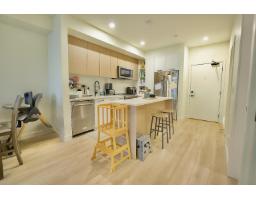 126 2635 KING GEORGE BOULEVARD, Surrey, British Columbia