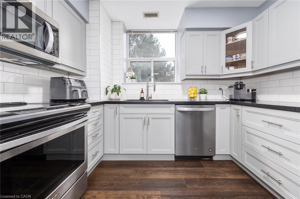 1276 Maple Crossing Boulevard Unit# 111, Burlington, Ontario L7S 2J9 - Photo 17 - 40782308