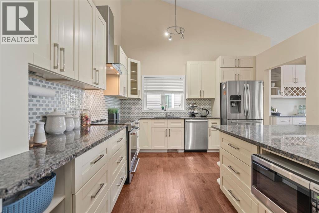 132 Deersaxon Circle Se, Calgary, Alberta  T2R 6R5 - Photo 6 - A2265059