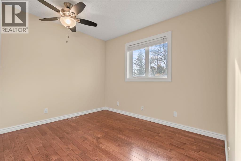 132 Deersaxon Circle Se, Calgary, Alberta  T2R 6R5 - Photo 22 - A2265059