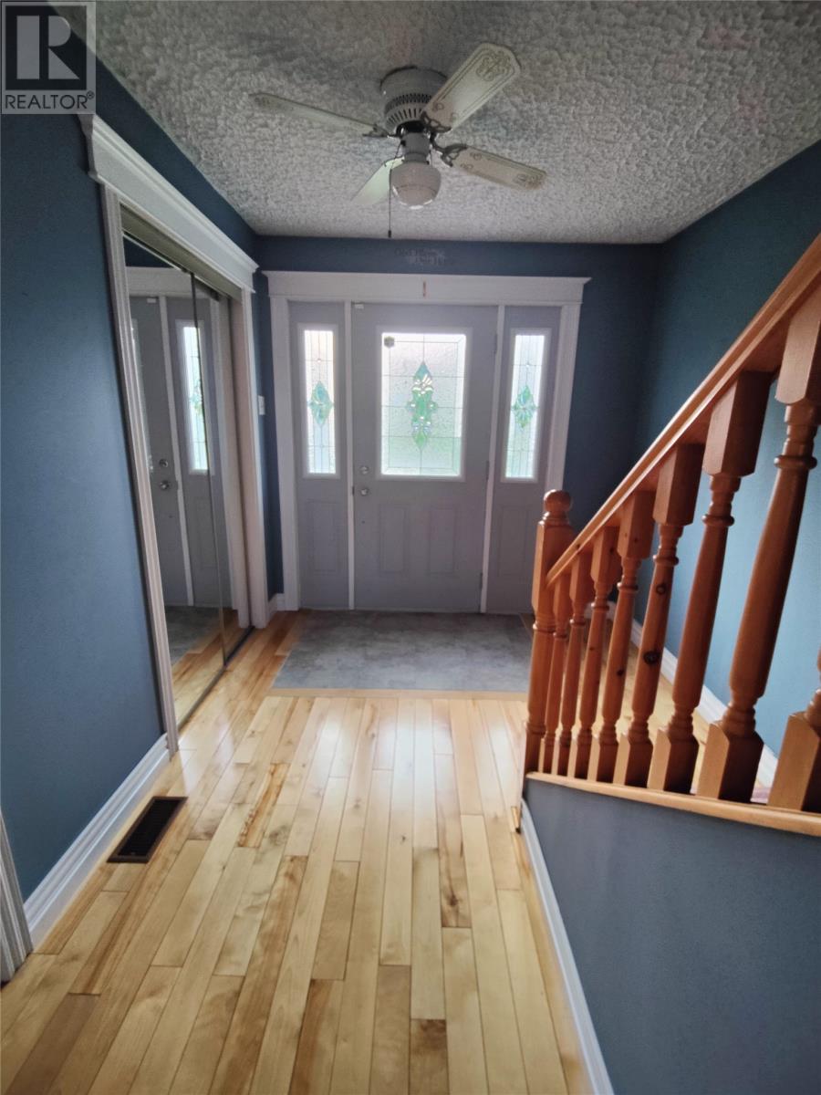 122 Main Street N, Glovertown, Newfoundland & Labrador  A0G 2L0 - Photo 10 - 1292279