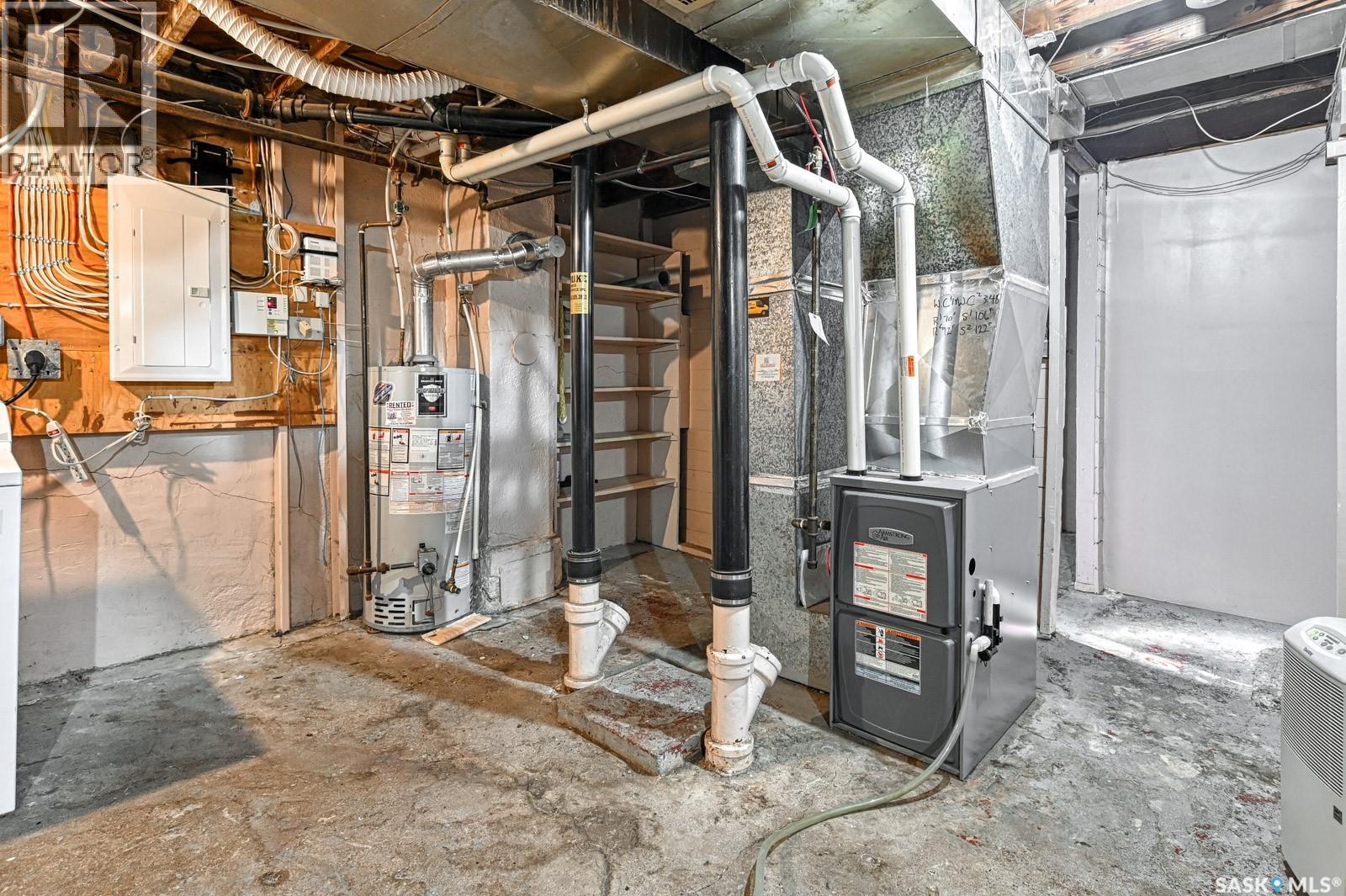 1343 Queen Street, Regina, Saskatchewan  S4T 4B7 - Photo 17 - SK023548