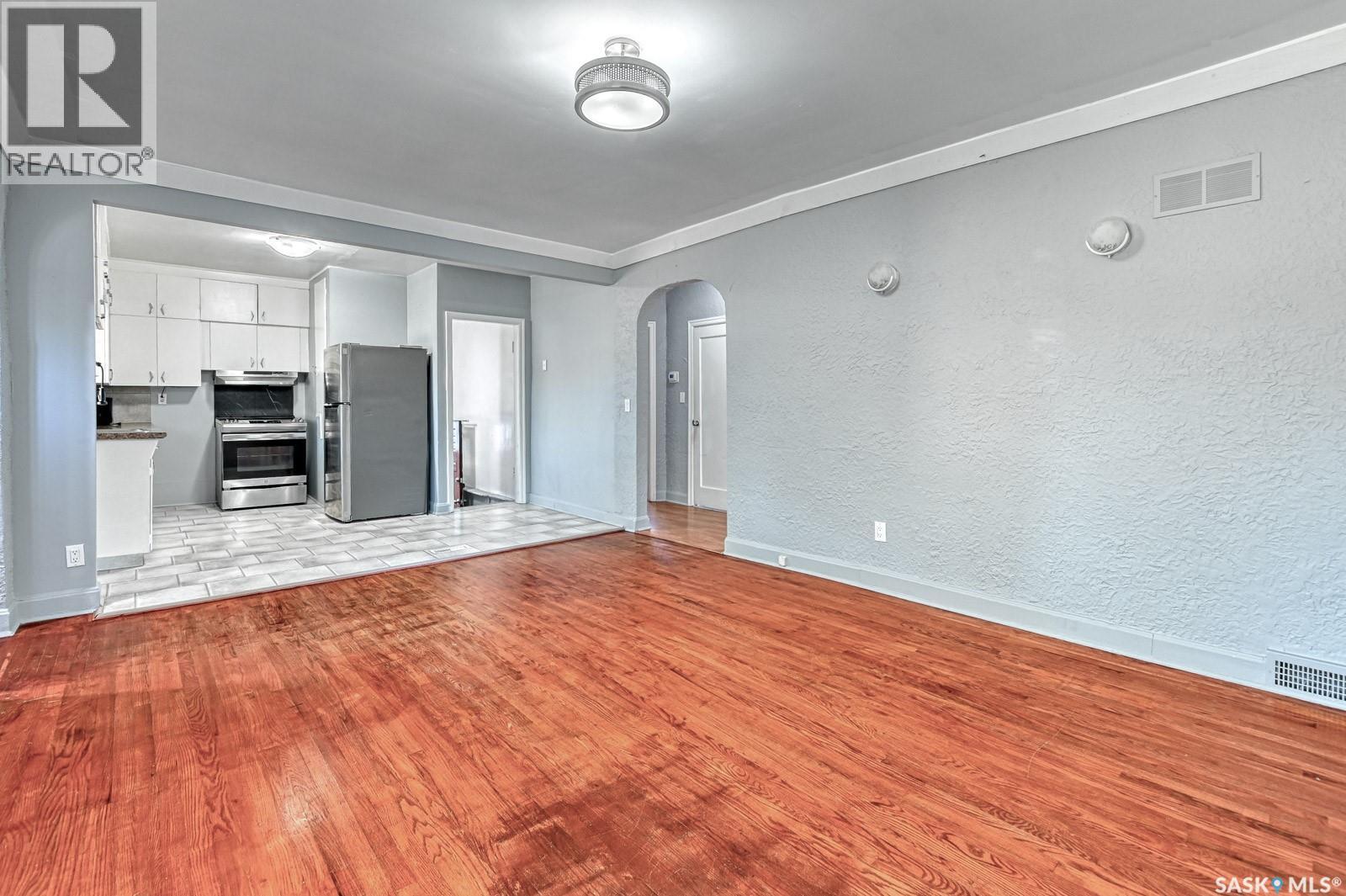 1343 Queen Street, Regina, Saskatchewan  S4T 4B7 - Photo 4 - SK023548