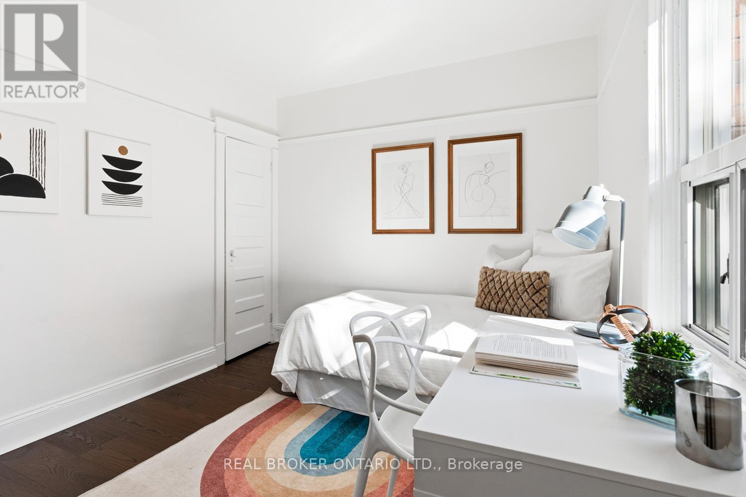 7 Juniper Avenue, Toronto, Ontario  M4L 1S1 - Photo 19 - E12516572